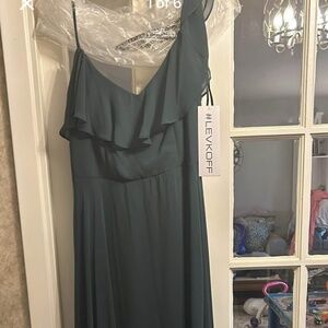 Levkoff size 14 evergreen bridesmaid dress, never worn, net